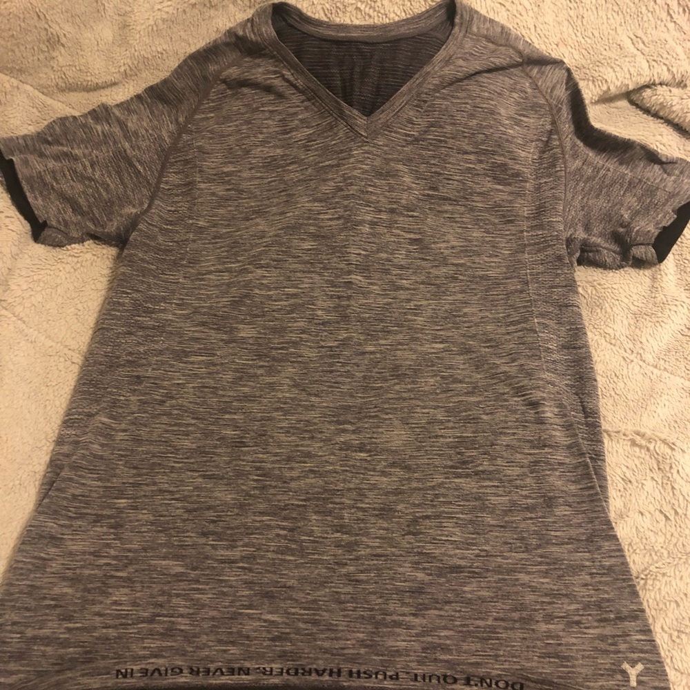 Y-athletics v neck gray athletic tee